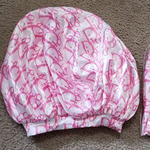 2 Silky Bed Bonnets
